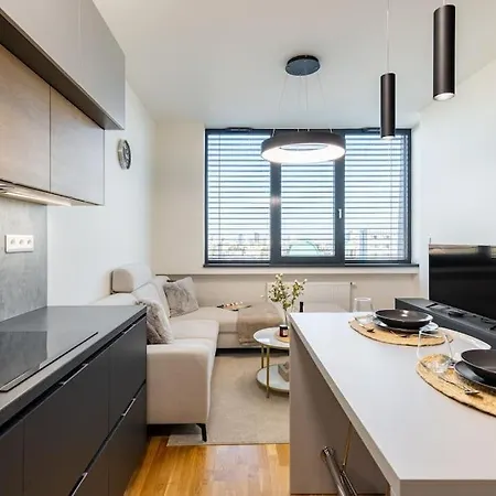 Proxenta Cityview * Pressburg